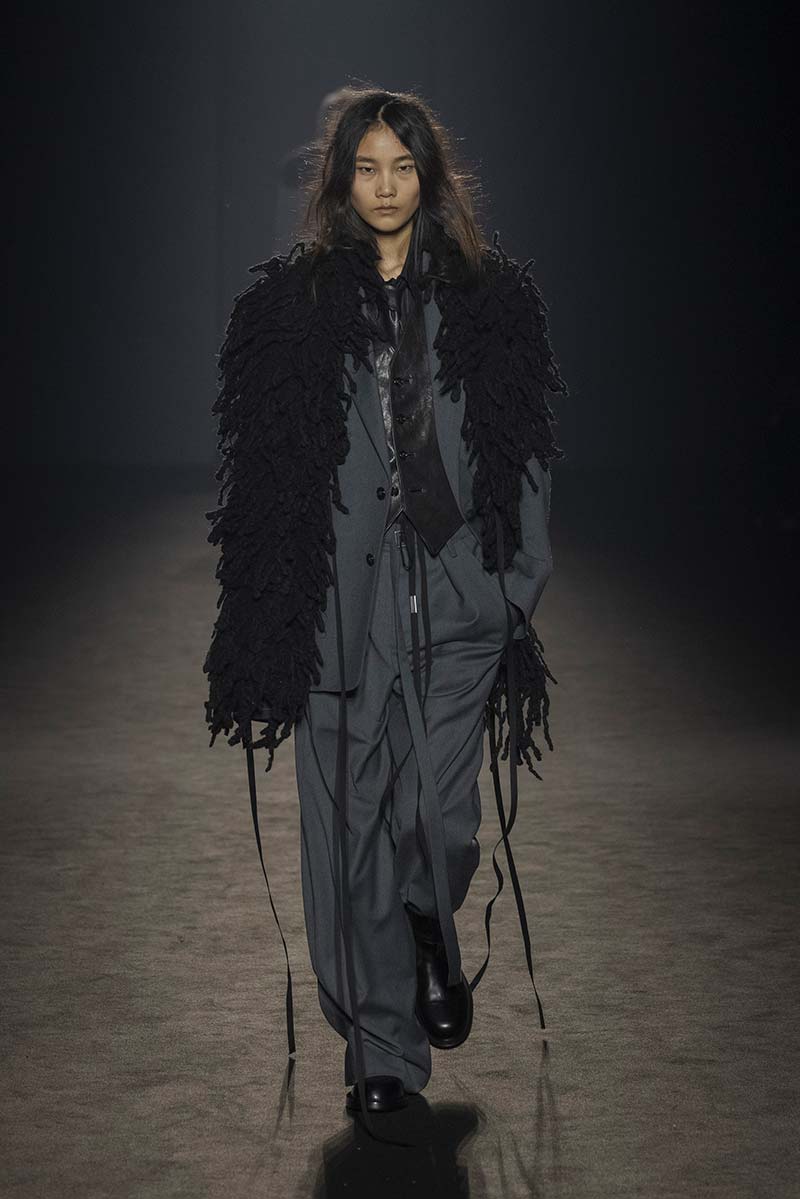 Ann Demeulemeester herfst winter 2024 2025 - Photo courtesy of Ann Demeulemeester