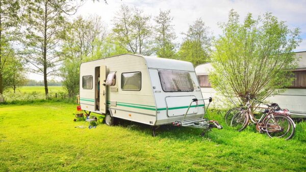 Snel en moeiteloos je caravan of schadeauto verkopen?