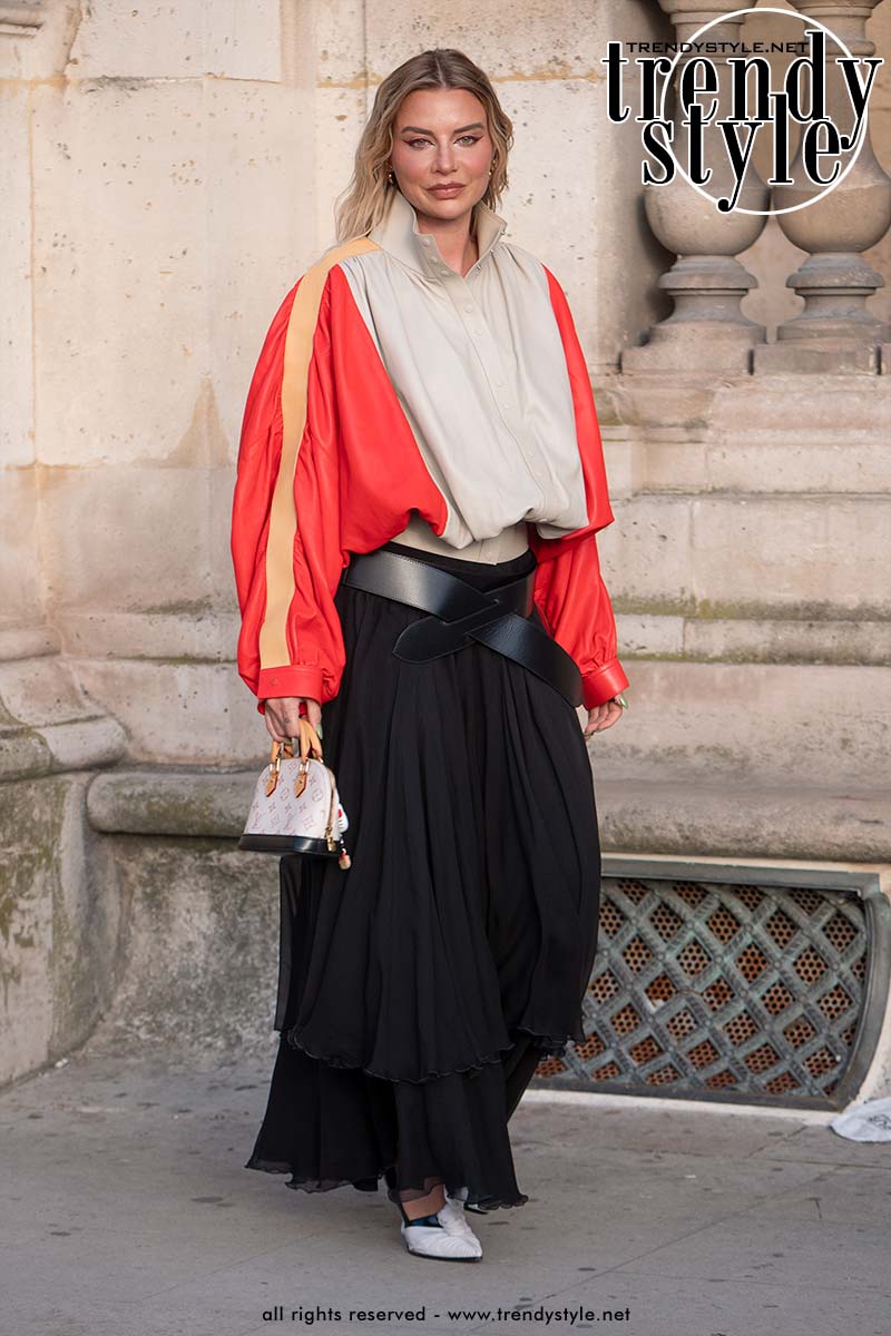 De mooiste streetstyle looks bij de modeshow van Louis Vuitton - Photo Charlotte Mesman