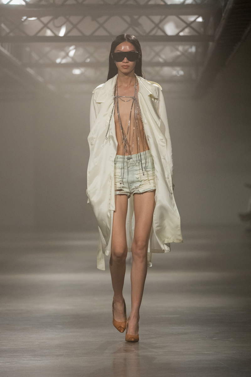 MM6 Maison Margiela lente zomer 2025 - Photo courtesy of MM6 Maison Margiela