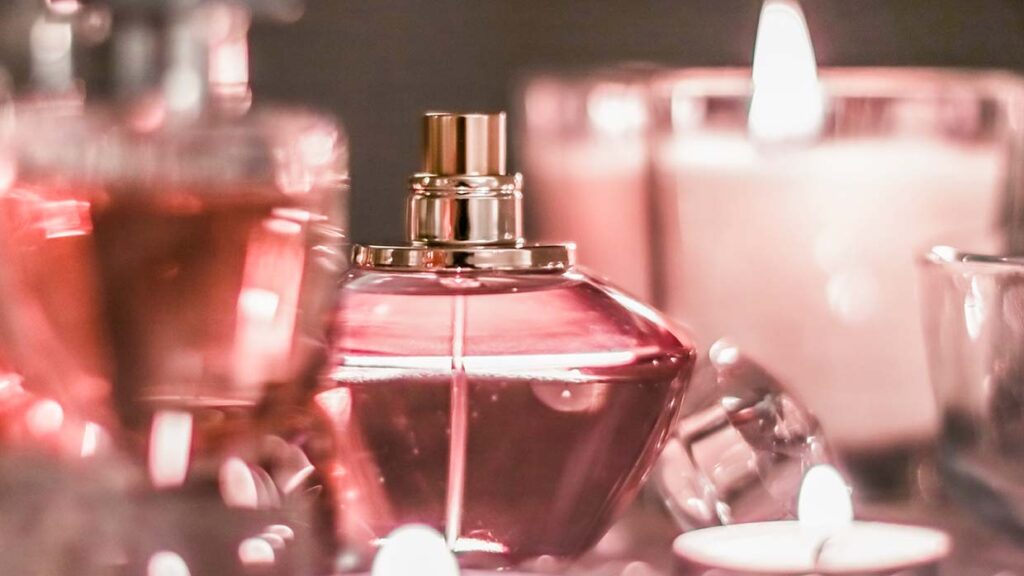 Waarom een parfum een favoriet Valentijnscadeau is