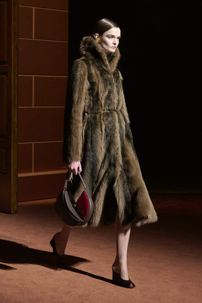 Fendi vrouw herfst winter 2025 2026 - Photo courtesy of Fendi