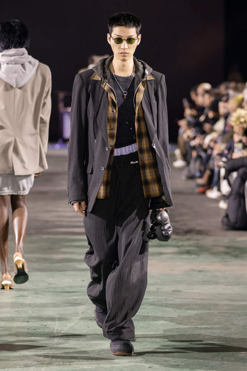 Mihara Yasuhiro herfst winter 2025 2026 - Photo courtesy of Mihara Yasuhiro